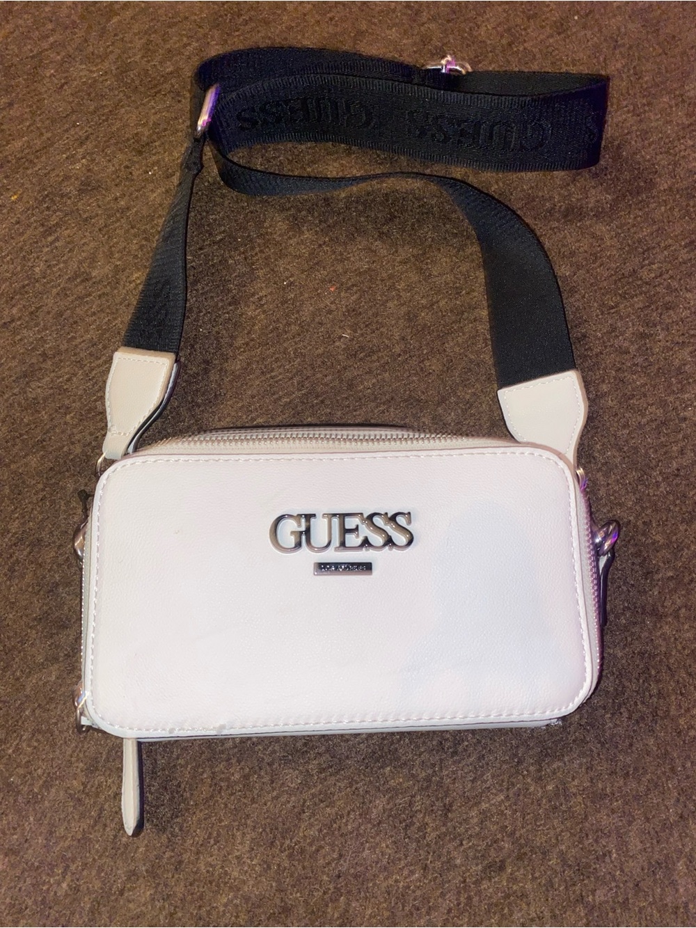 GUESS White Leather-Look Crossbody Camera Bag with Black Adjustable Strap